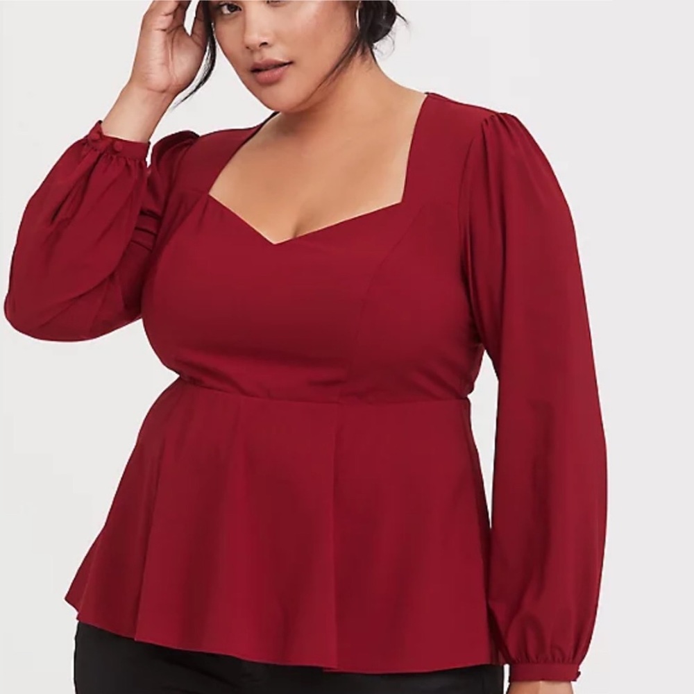 Torrid Peplum Crepe Sweetheart Neck Top Red Size 1X Blouse Puff Sleeve Retro Top